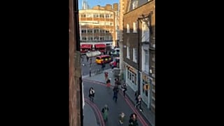 Messerattacke in London: Amateuraufnahmen zeigen Festnahme des Täters