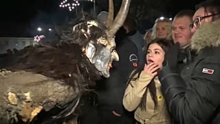 Schreck lass nach: Flitterwochen in Hollabrunn beim Krampuslauf