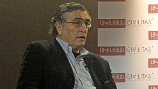 Pasaportuna el konulan gazeteci Hasan Cemal'e yurt dışı yasağı getirildi