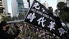 Çin ile Amerika Birleşik Devletleri arasında yaşanan Hong Kong krizi derinleşiyor 