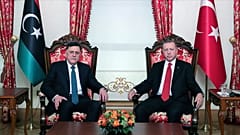 Cumhurbaşkanı Recep Tayyip Erdoğan ve Libya Ulusal Mutabakat Hükümeti Başkanlık Konseyi Başkanı Al Sarraj