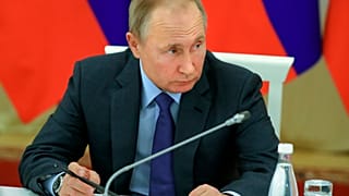 "Nicht zuverlässig": Putin will russisches Wikipedia