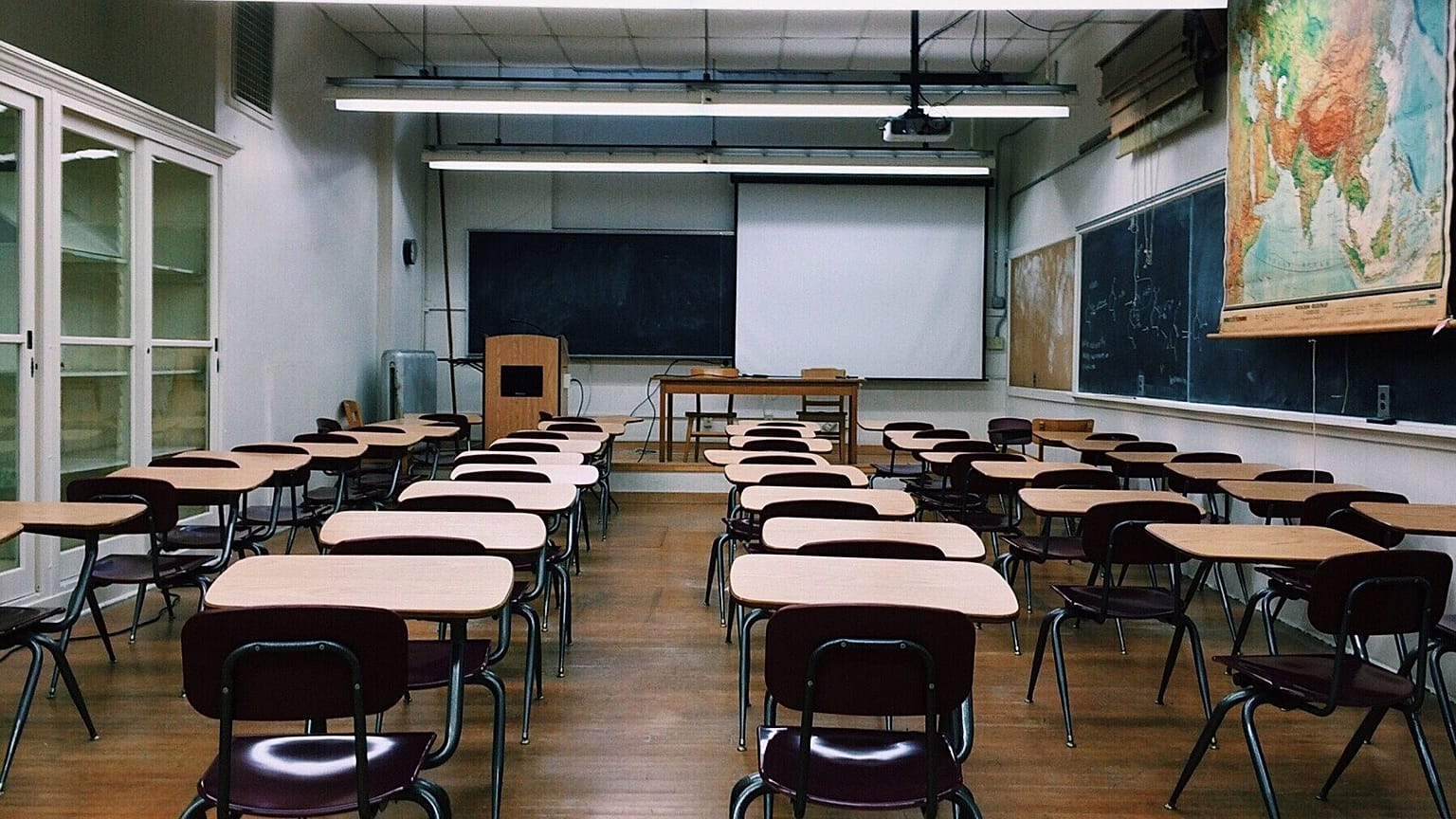 Χαμηλές οι επιδόσεις των ελλήνων και κυπρίων μαθητών στη διεθνή αξιολόγηση PISA
