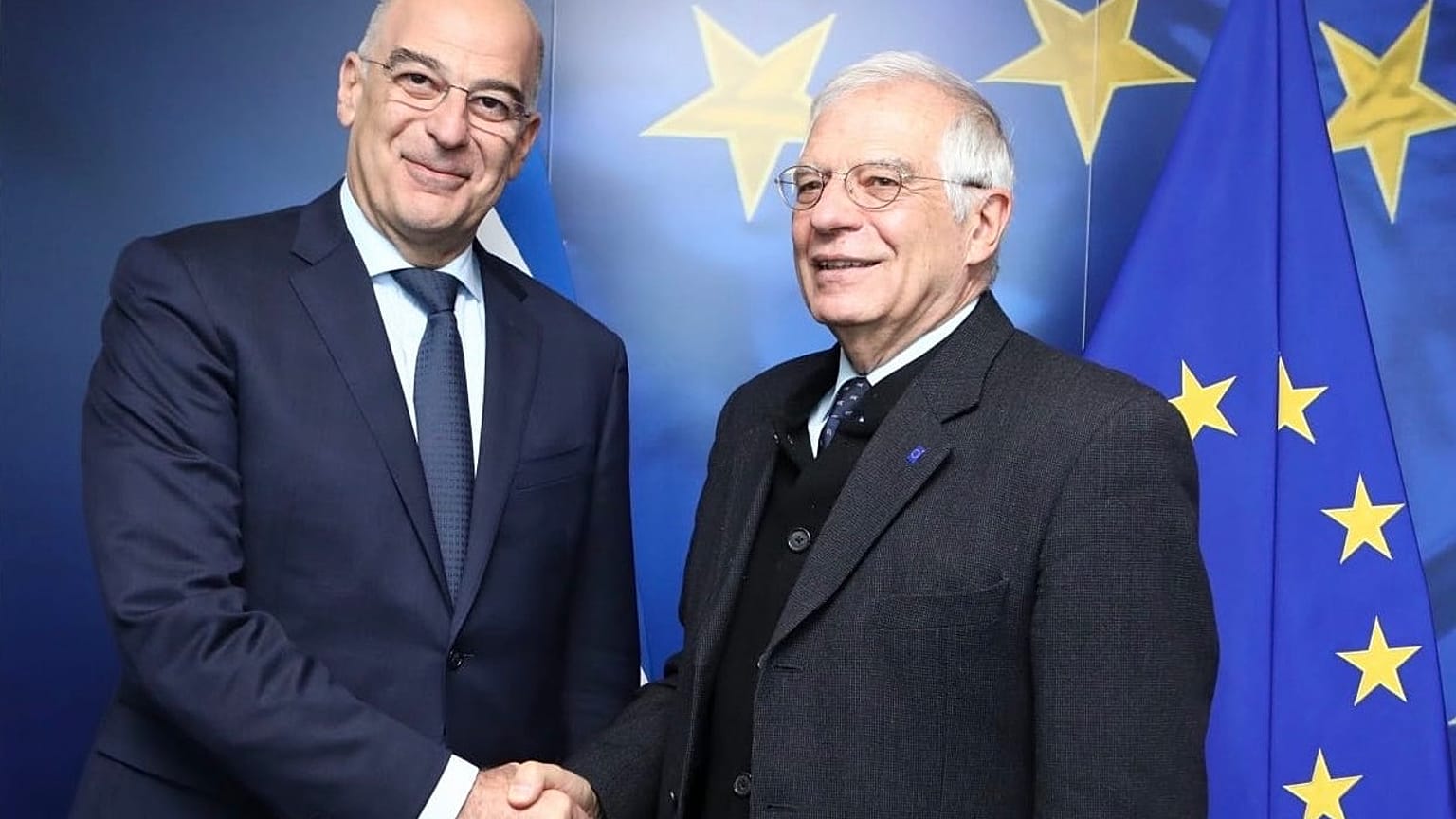 Οι τουρκικές προκλήσεις στο επίκεντρο της πρώτης συνάντησης Δένδια-Μπορέλ