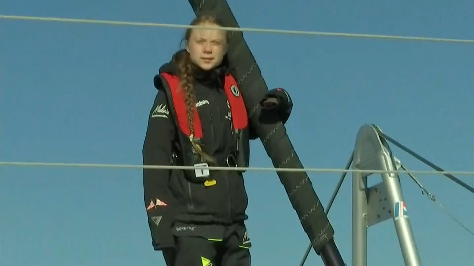 Nach 20 Tagen auf See: Greta Thunberg läuft in Lissabon ein