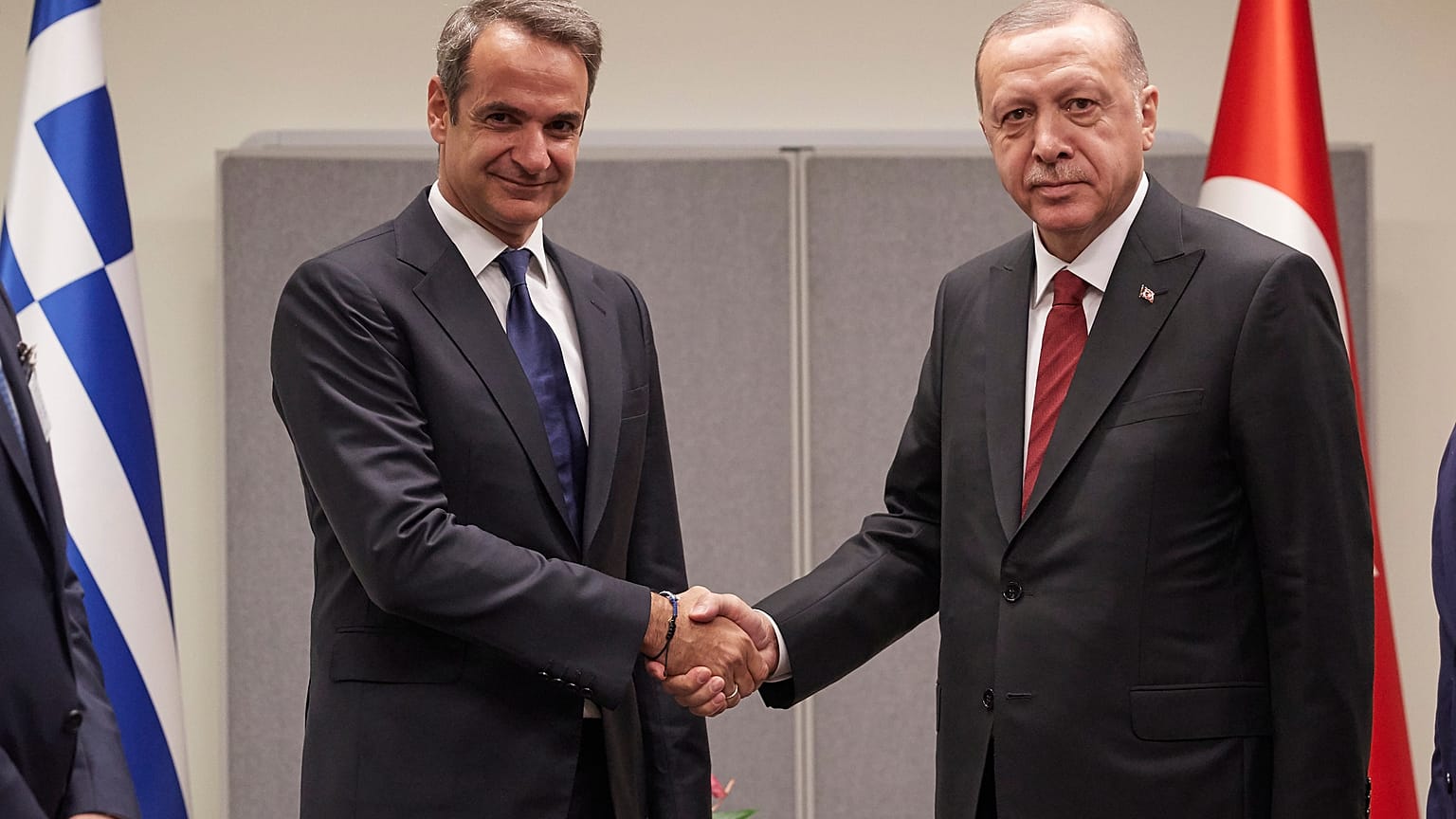 Σήμερα το τετ-α-τετ Μητσοτάκη - Ερντογάν - Υψηλοί τόνοι, χαμηλές προσδοκίες