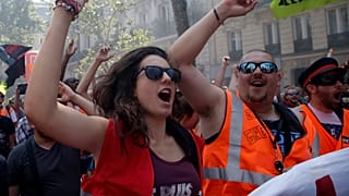 Las protestas ponen a Macron ante un serio examen
