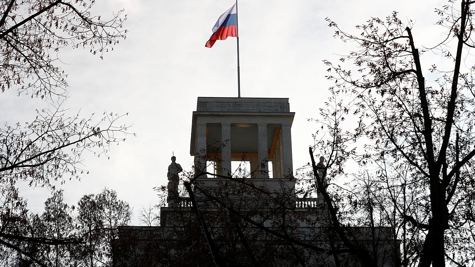Germania espelle due diplomatici russi