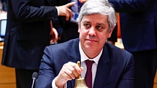 Eurogroup: «Πράσινο φως» για την εκταμίευση των κερδών από τα ελληνικά ομόλογα