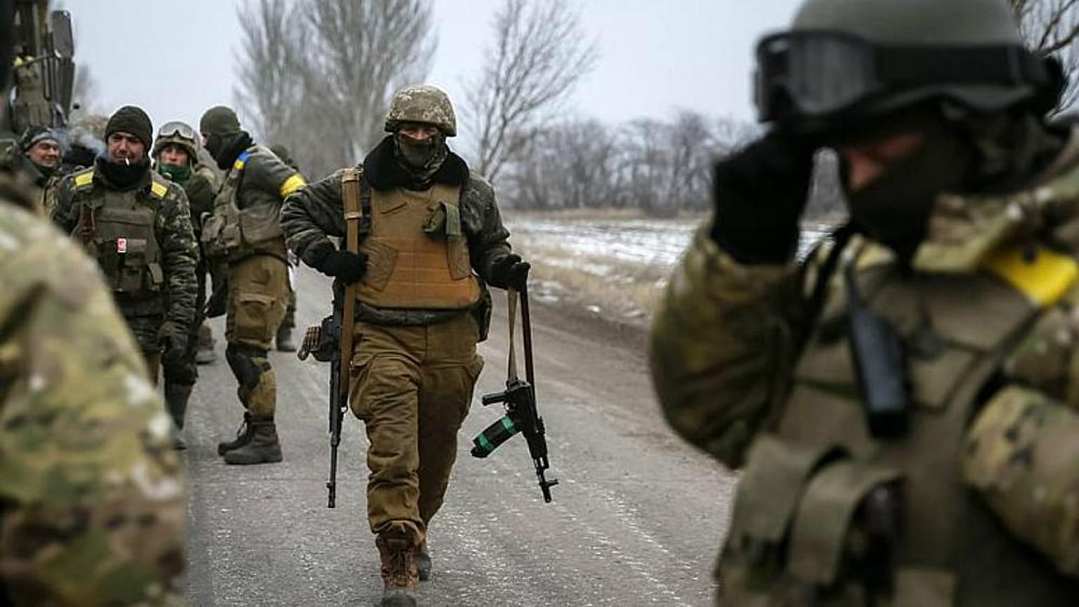 أوكرانيا تهدد ببناء جدار يفصلها عن منطقة دونباس إذا لم تتوصل لاتفاق مع روسيا 