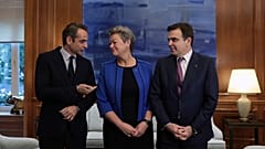 "Es urgente acordar una política migratoria común de la UE"