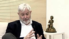 The Brief from Brussels: Jonathan Coe erhält Europäischen Buchpreis