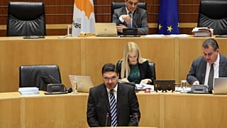 Επίσημη πρώτη του νέου ΥΠΟΙΚ της Κύπρου με τον Κρατικό Προϋπολογισμό 