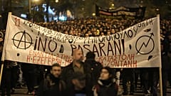 Πορεία μνήμης στους κεντρικούς δρόμους της Αθήνας, για τα 11 χρόνια από τη δολοφονία του Αλέξη Γρηγορόπουλου