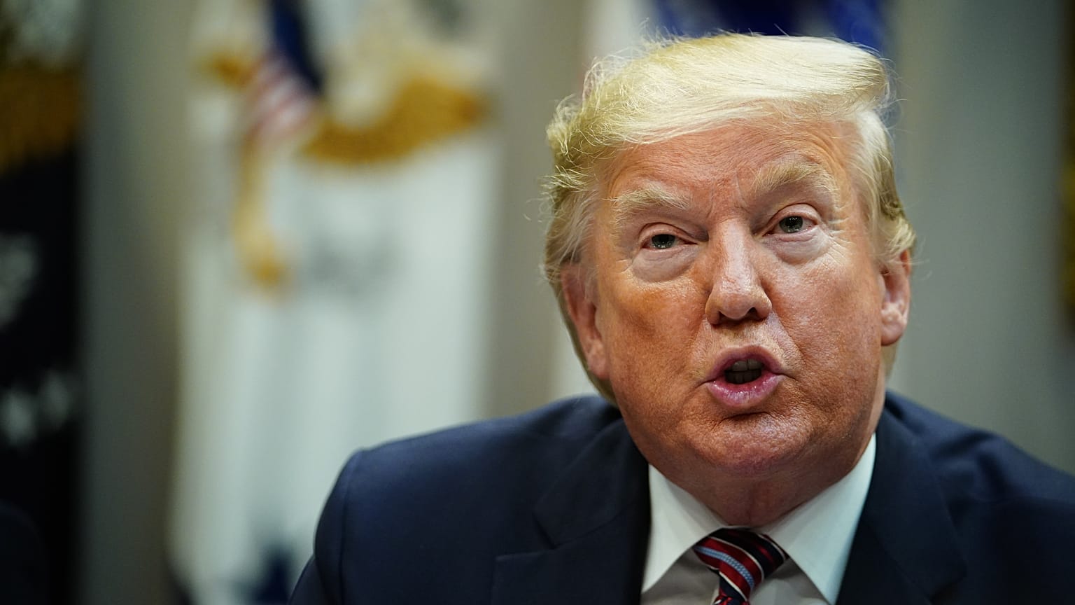 Donald Trump, tazyikli tuvalet sifonlarını gündemine aldı: Kısıtlama kaldırılsın