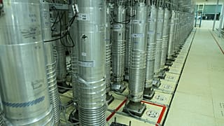 Центрифуги для обогащения урана на ядерном заводе в Натанзе