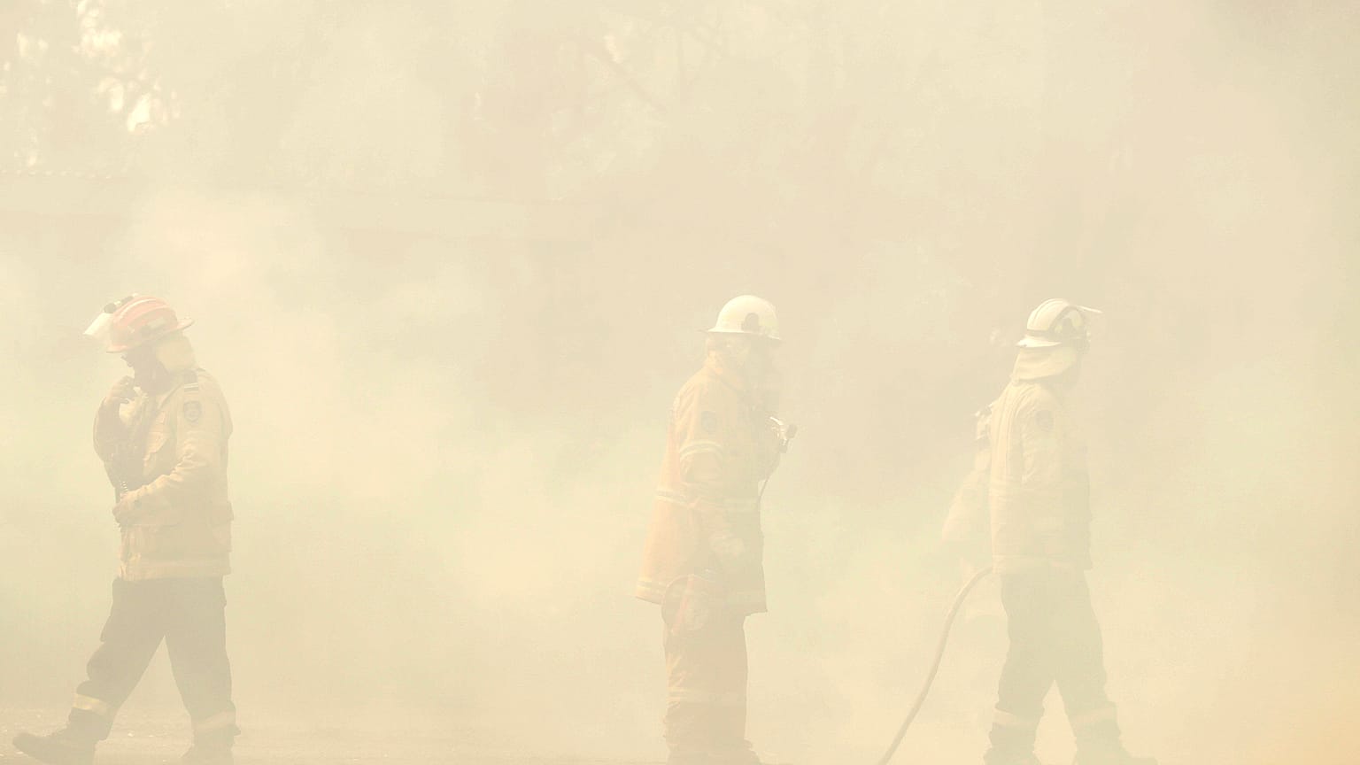 Australia: ecco le immagini del disastro ambientale che si consuma nel Paese  