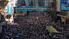 Óriástüntetés Hongkongban