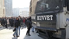 Van'da gösteri ve yürüyüş yasaklandı