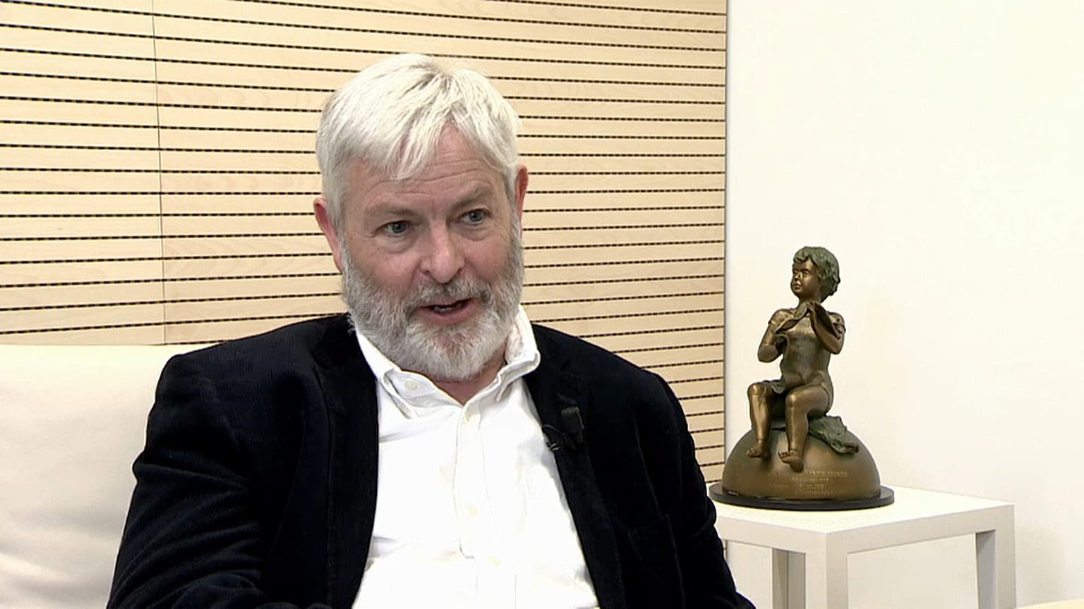 Jonathan Coe galardonado con el Premio del Libro Europeo