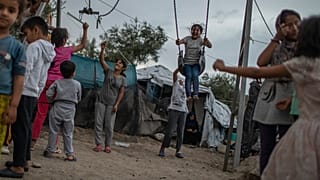 Μόρια: Μαζικός εμβολιασμός προσφυγόπουλων 