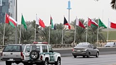 أعلام دول مجلس التعاون الخليجي قبيل القمة الأربعين لمجلس التعاون الخليجي في الرياض