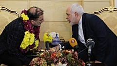 پیشنهاد مبادله همه زندانیان؛ ظریف می‌گوید توپ در زمین آمریکاست