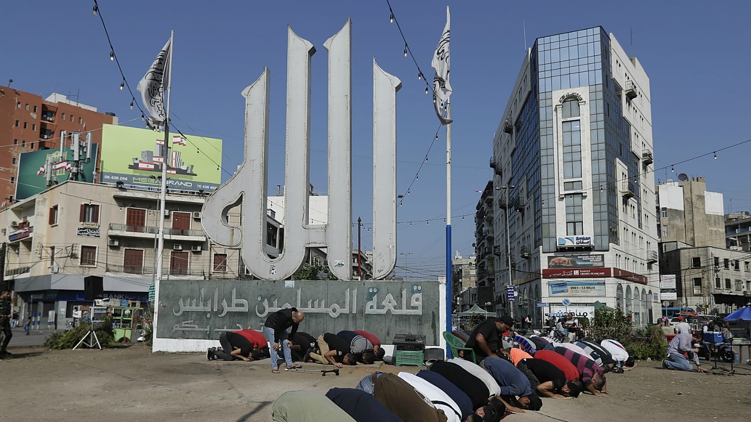 استطلاع: 58 بالمئة من العرب يعارضون استخدام الدين لتحقيق مكاسب سياسية