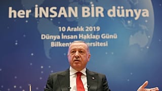 Cumhurbaşkanı Recep Tayyip Erdoğan, Bilkent Üniversitesi'nde Dünya İnsan Hakları Günü kapsamında düzenlenen "Her İnsan Bir Dünya" temalı programa katıldı
