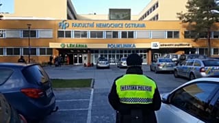 El autor de la masacre en un hospital checo creía que iba a morir y nadie le quería curar