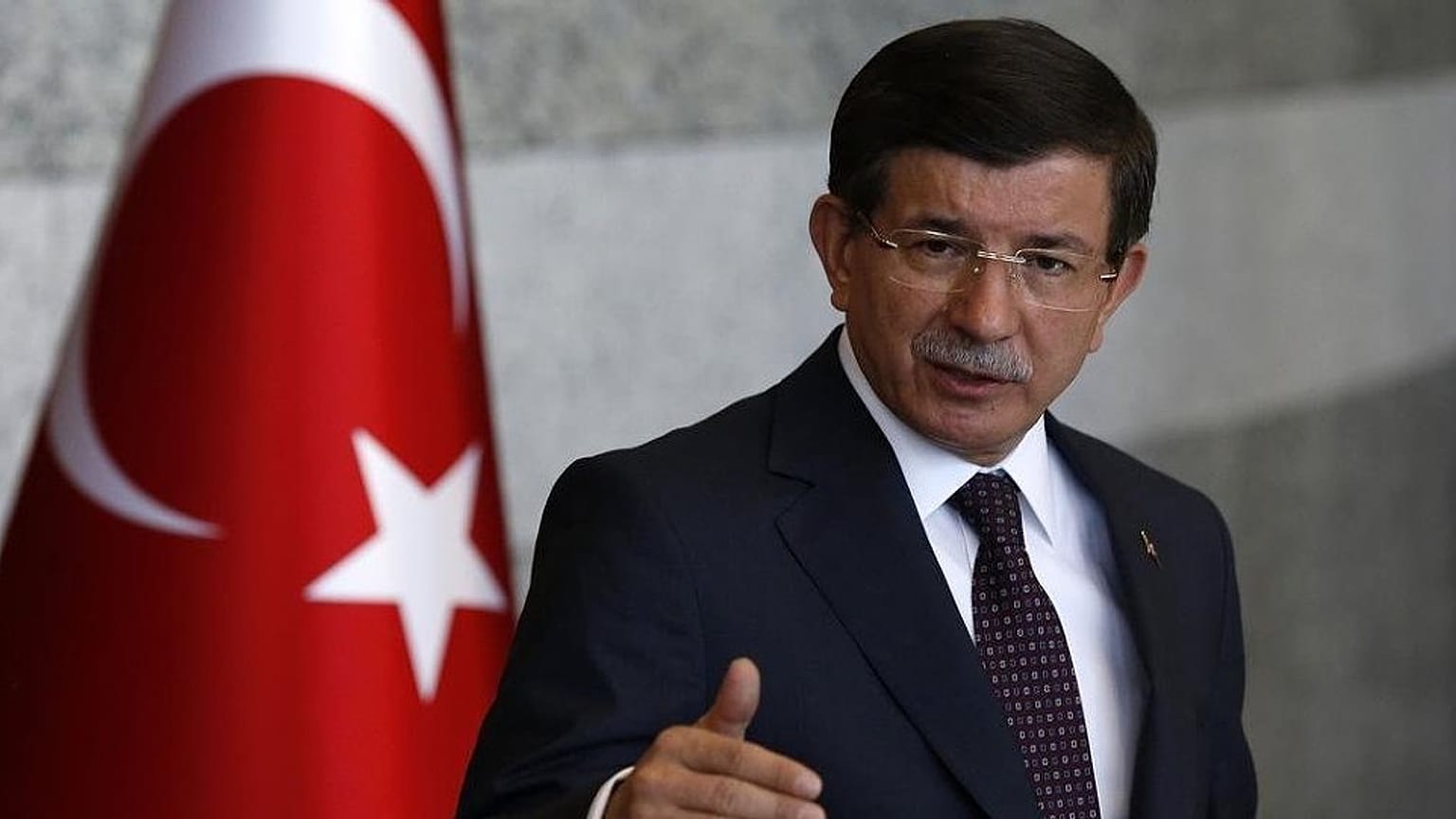 Davutoğlu'nun 'Gelecek Partisi' bugün görücüye çıkıyor