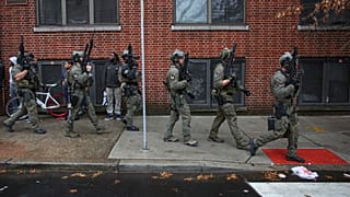 Affrontement armé dans un cimetière et dans les rues de Jersey City, 6 morts