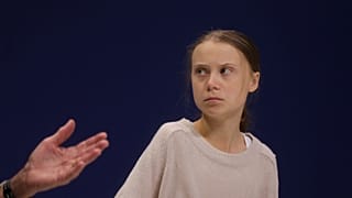 Bolsonaro chama "pirralha" a Greta Thunberg