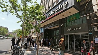 نیویورک تایمز: اطلاعات بانکی میلیون‌ها ایرانی احتمالا به کمک یک دولت هک شده است