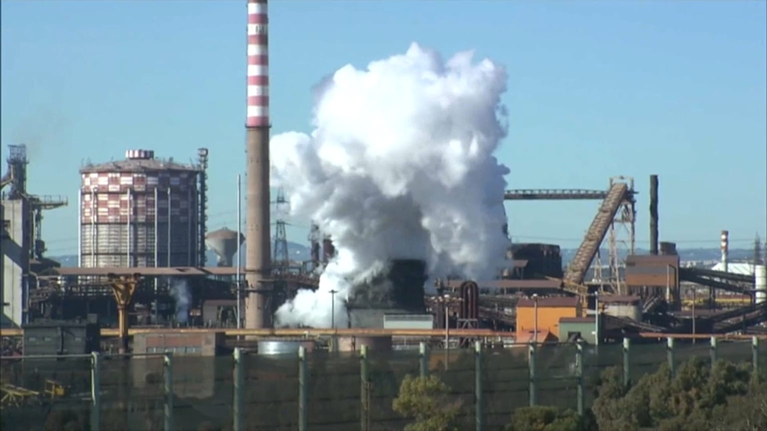 Decreto clima: la svolta ecologista del governo spacca l'Italia in due
