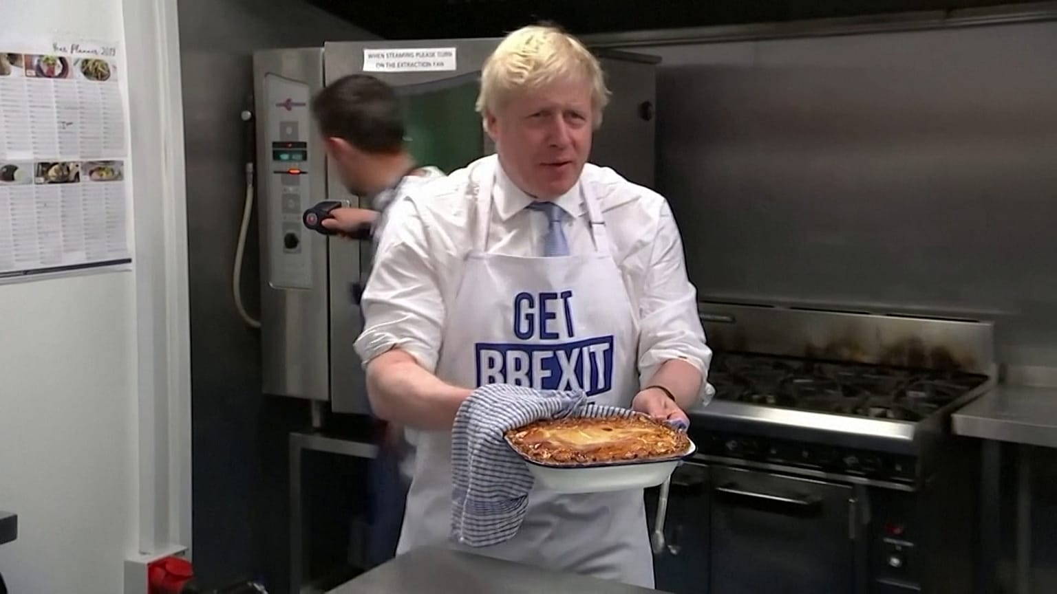 Johnson and Corbyn in late push for votes ahead of pivotal election