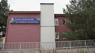 Çorum'da bir öğrenci yurdunda 103 öğrenci karbonmonoksit zehirlenmesi şüphesiyle hastaneye kaldırıldı