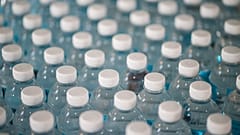 Plastic bottles reycling