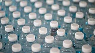 Plastic bottles reycling