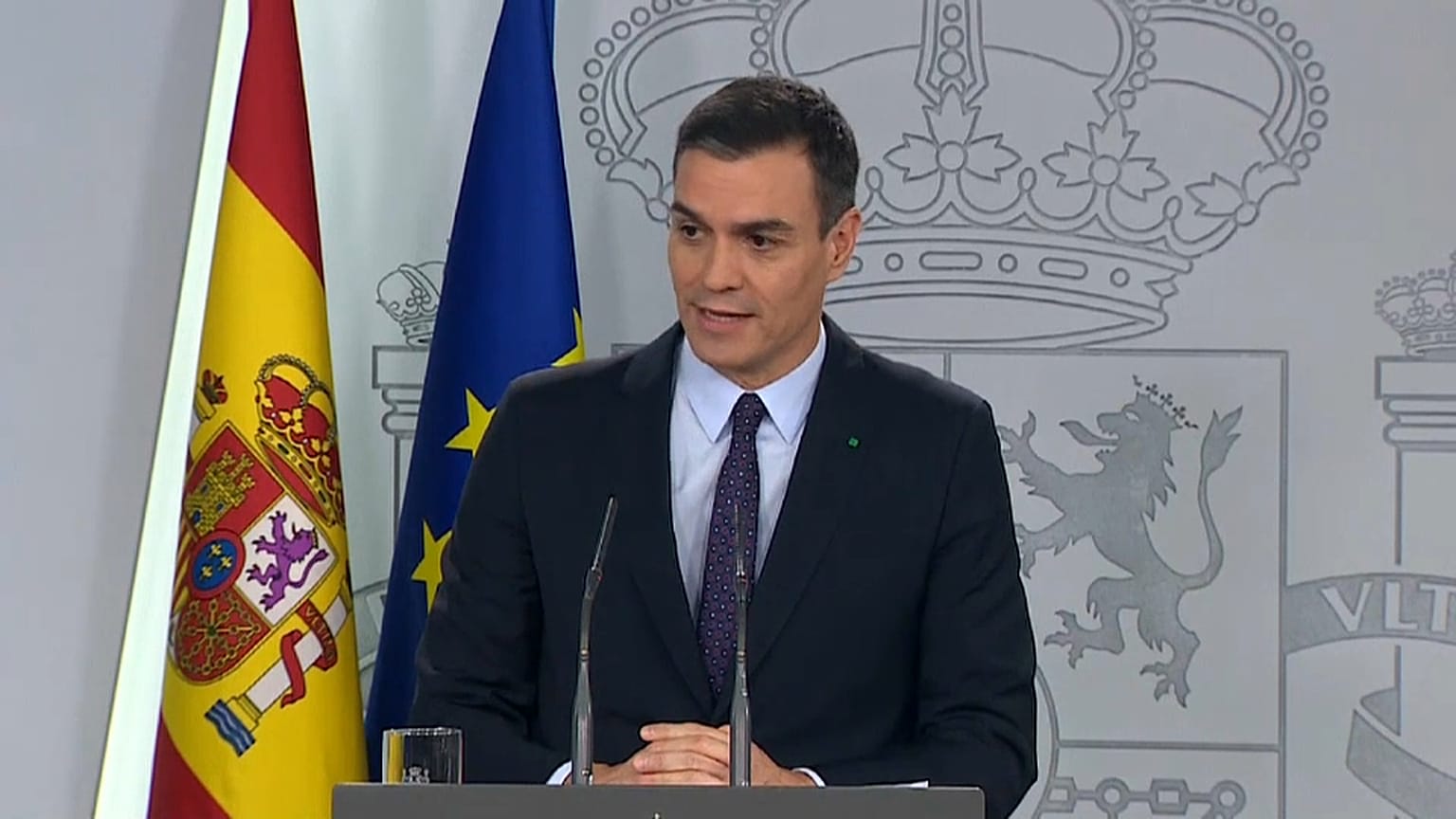 Spagna, incarico a Sanchez, ma sempre senza maggioranza