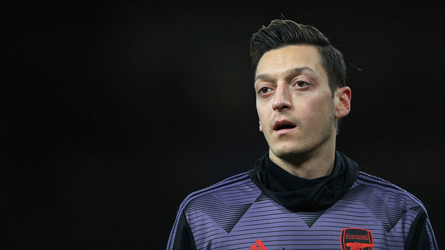 Après les propos d'Özil sur les Ouïghours, la télé chinoise déprogramme le match d'Arsenal