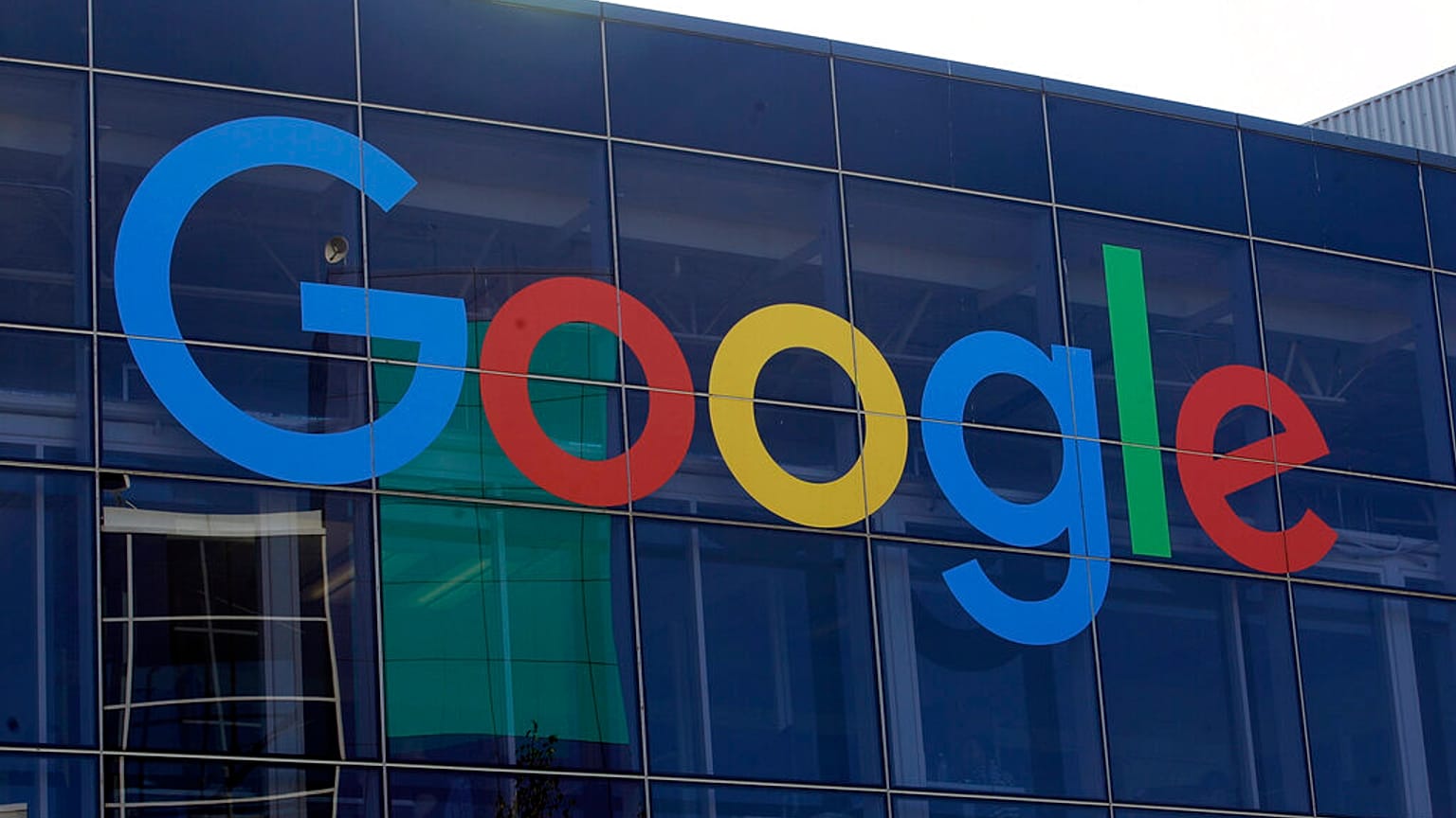 Google'dan Türk ortaklarıyla iş birliğini sonlandırma uyarısı