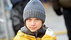 Dünya liderleri için 'onları duvarın önüne dizmeliyiz' diyen Greta Thunberg özür diledi