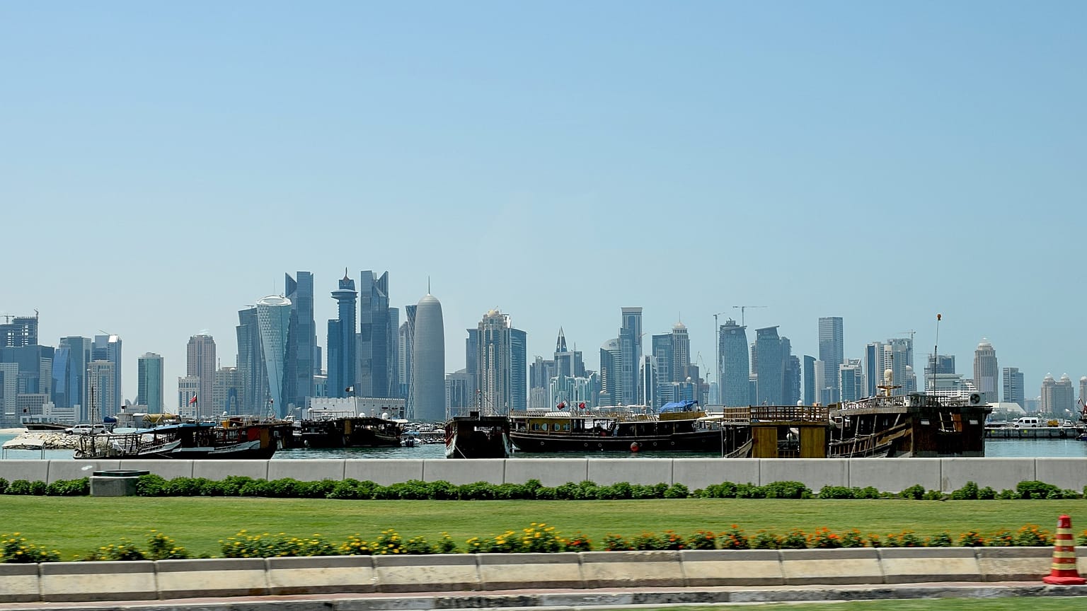 خبيرة في الأمم المتحدة تدعو قطر لحماية الطلاب الأجانب من رسوم التعليم المرتفعة 