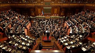 Dünyaca ünlü orkestra şefi Riccardo Muti, İtalya Senatosu'nda