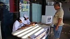 Les habitants des municipalités où passera le train ont pu voter lors d'un référendum. 