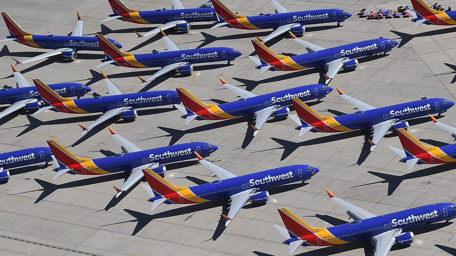 Boeing suspende produção dos 737 Max