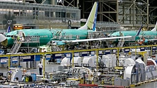 Aviones Boeing 737 en la línea de montaje
