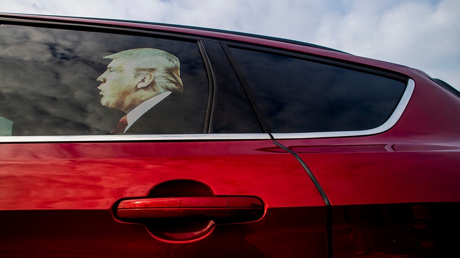 Tarihçilerden 'Donald Trump azledilsin' çağrısı
