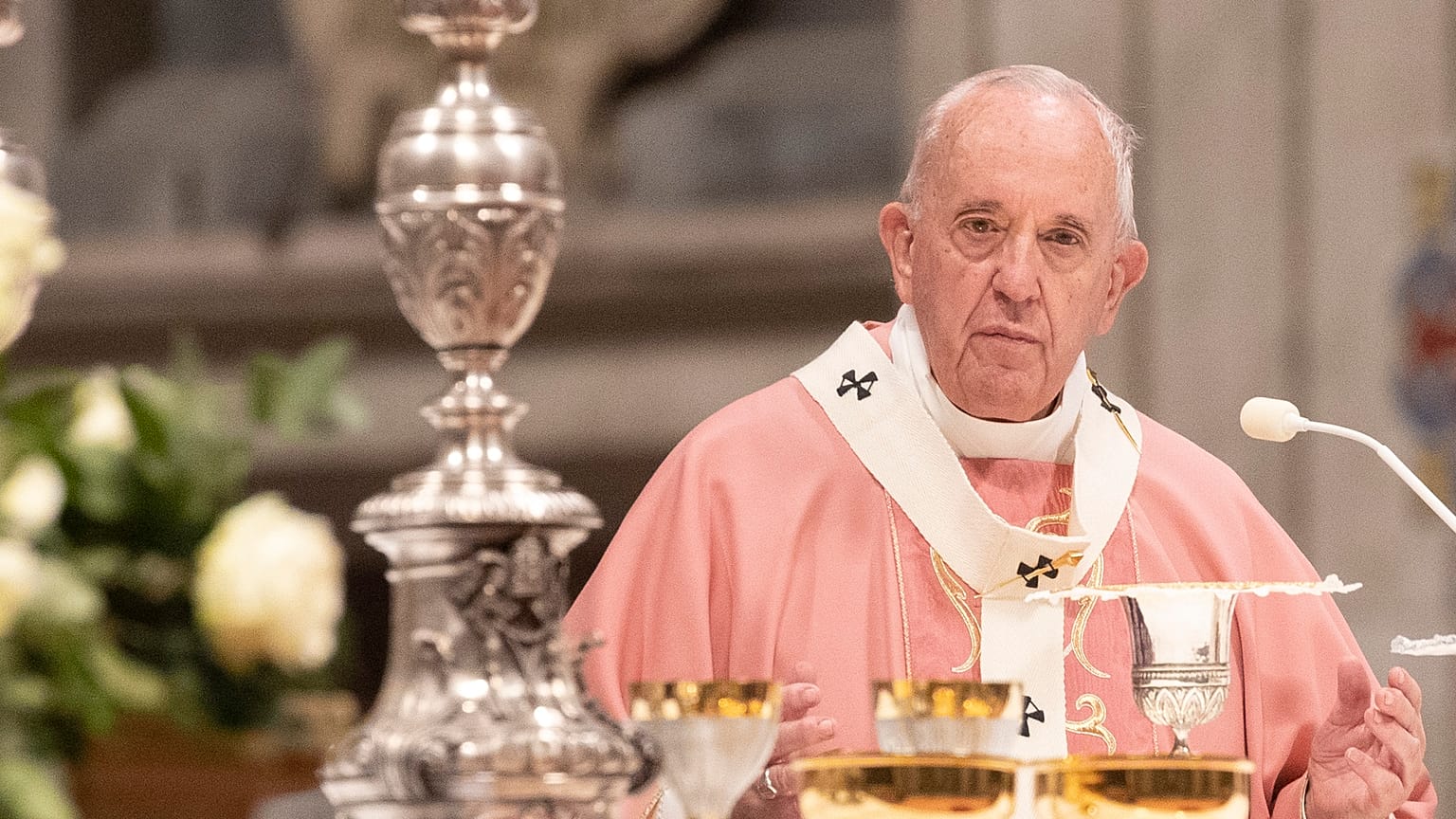 Pope Francis celebrates a Mass for the Philippine community of Rome, in St. Peter's Basilica at the Vatican to  Sunday, Dec. 15, 2019.